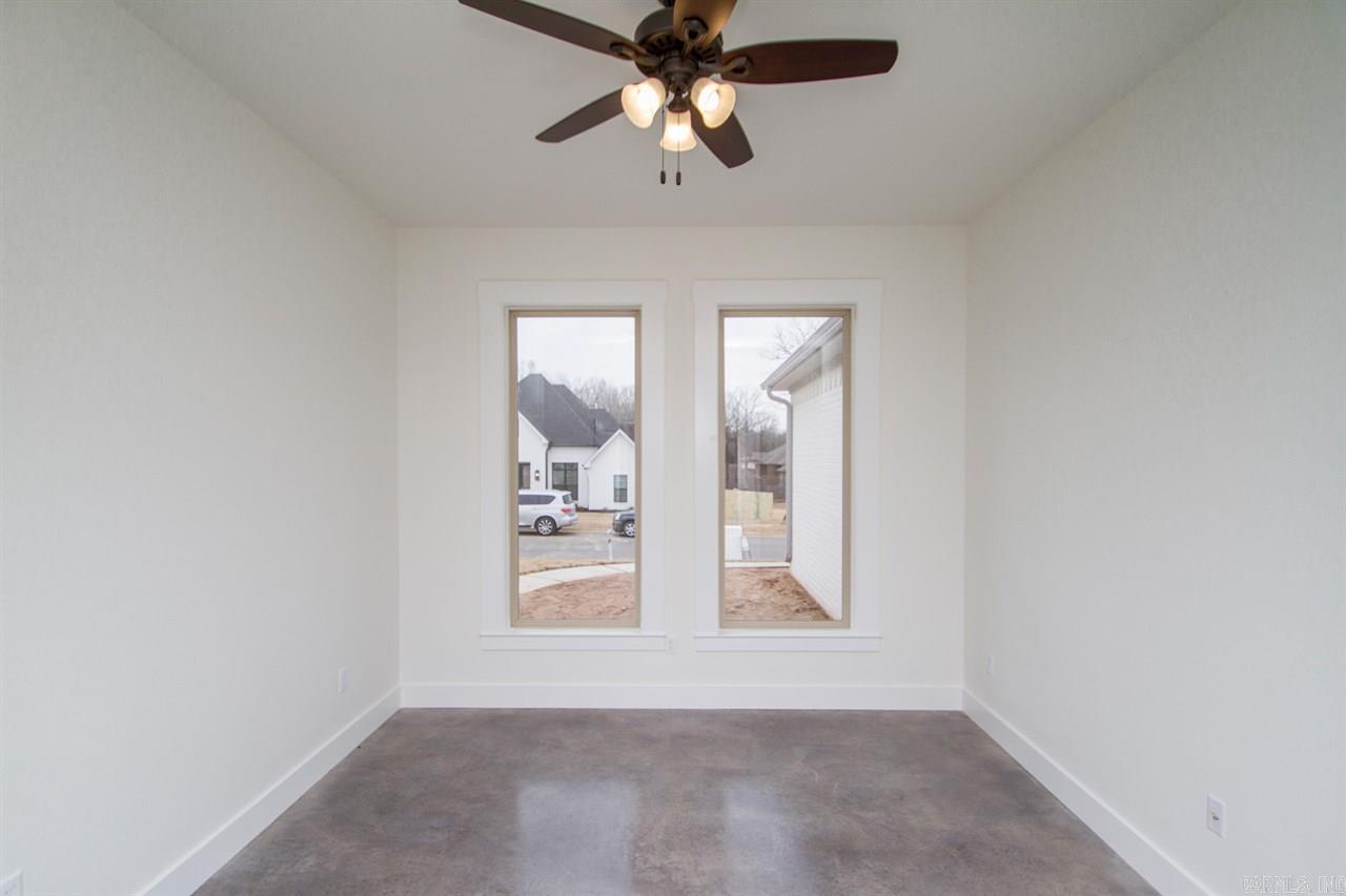 MILLERS GLENN - Residential