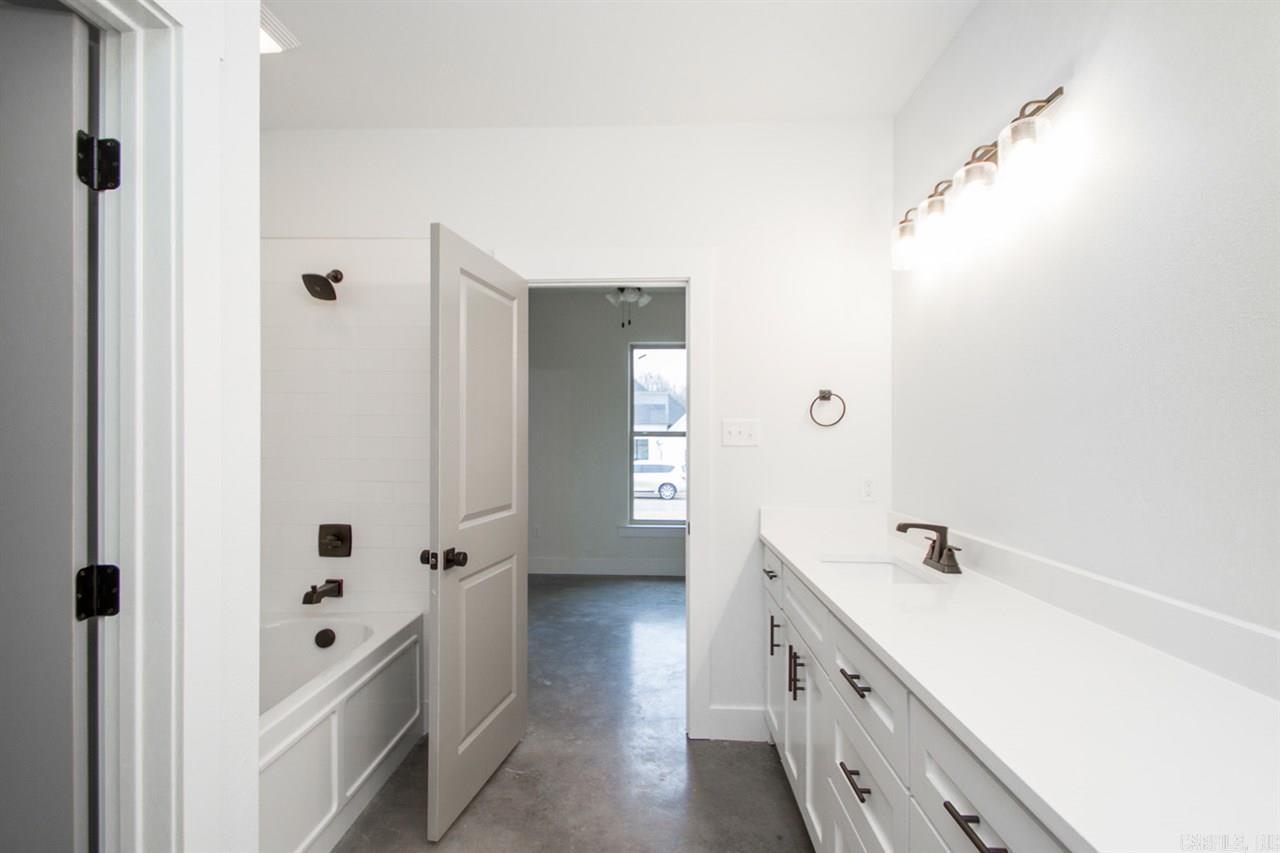 MILLERS GLENN - Residential