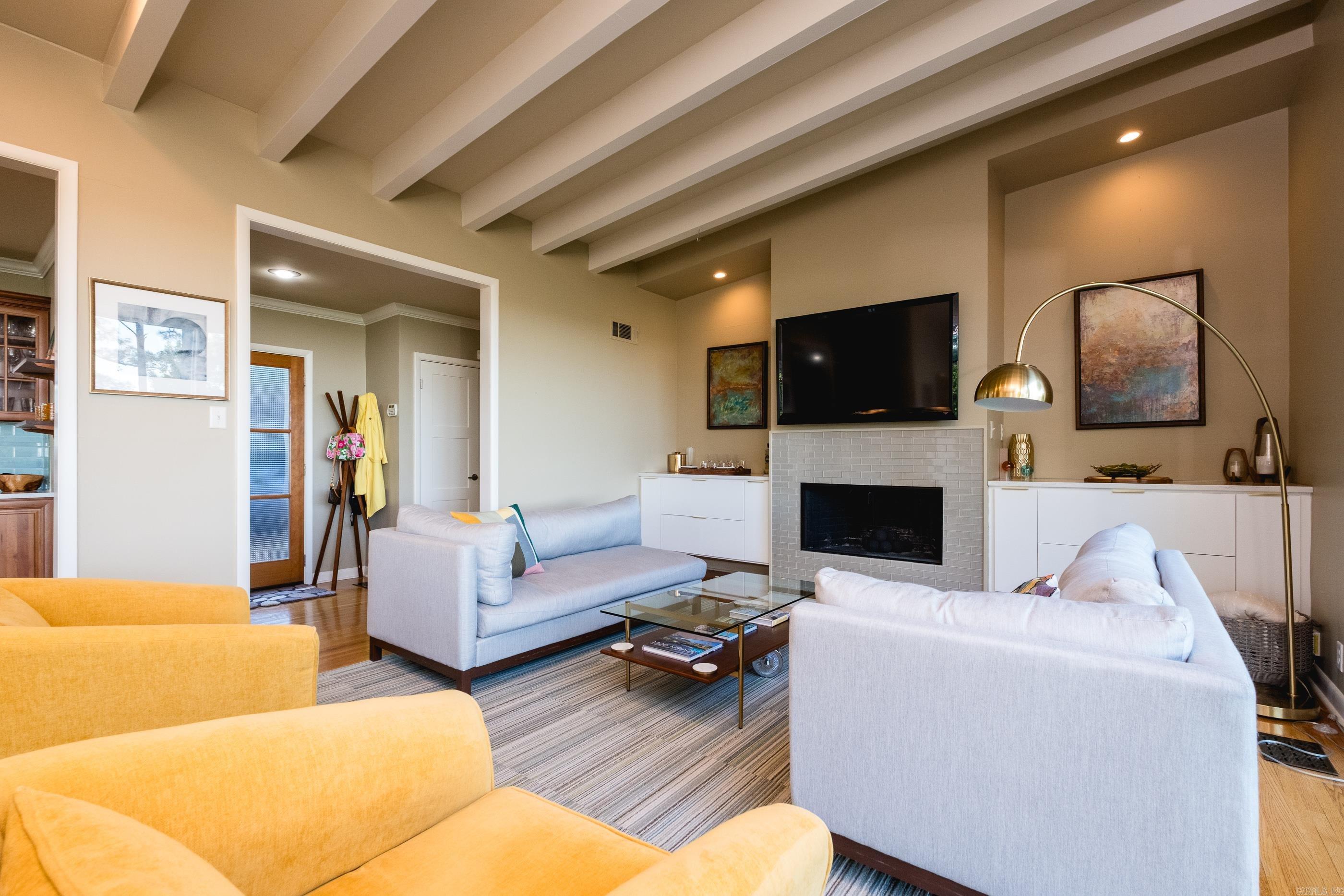 GRANDVIEW - Residential