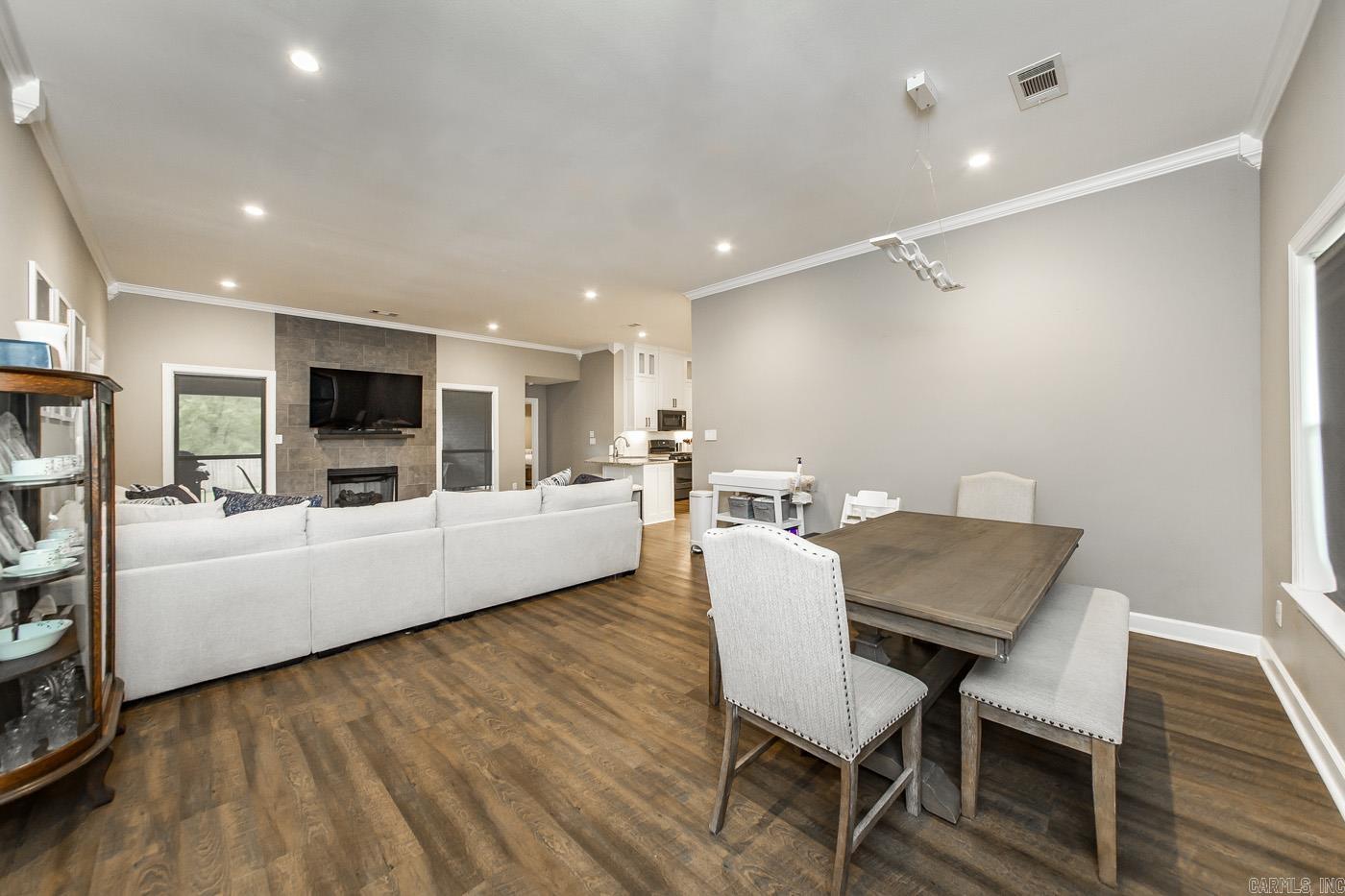 GREYSTONE - Residential