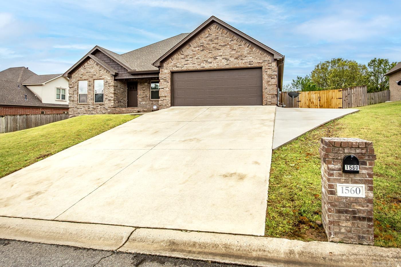 GREYSTONE - Residential