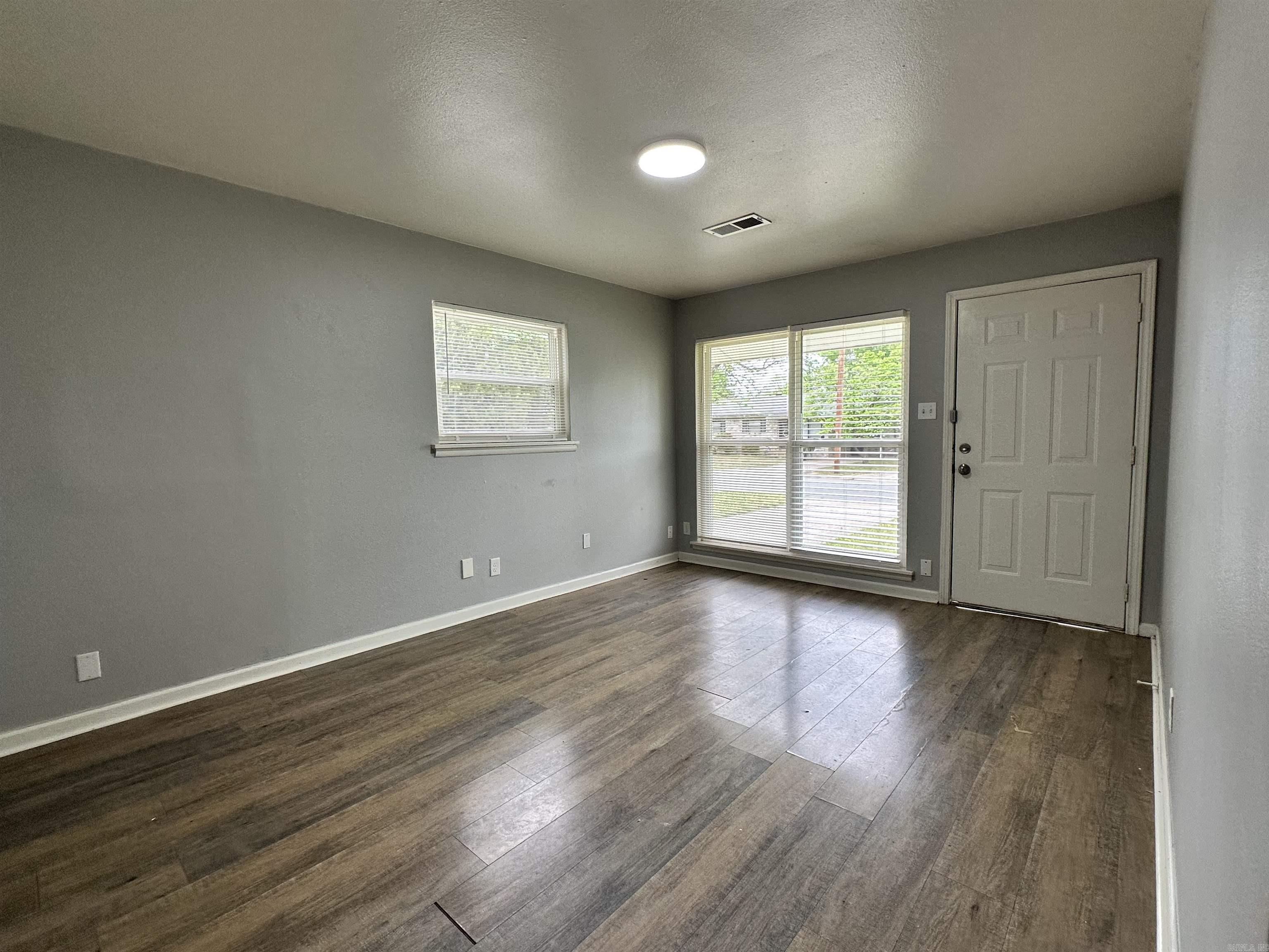 MEADOW PARK - Residential