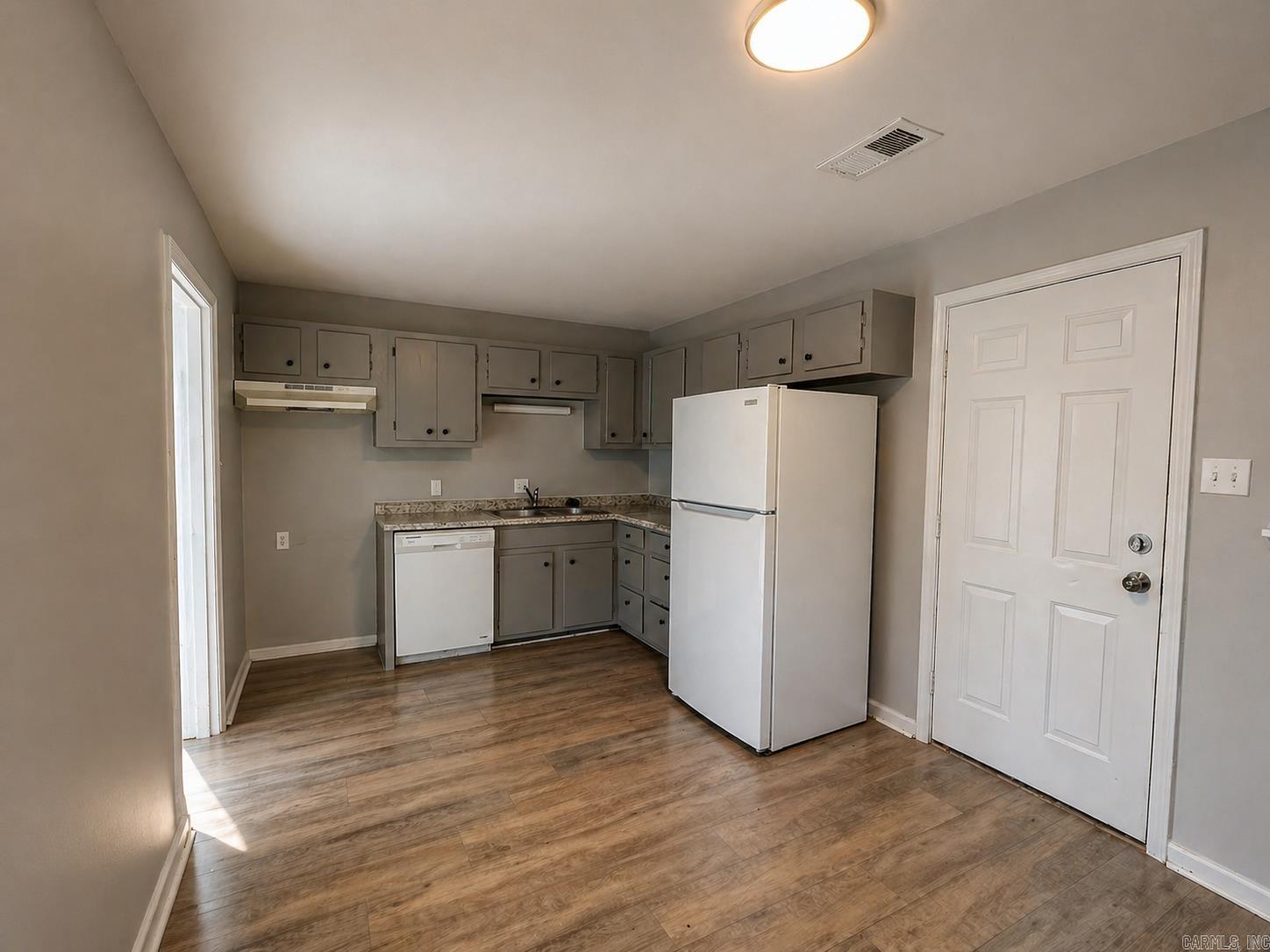 MEADOW PARK - Residential