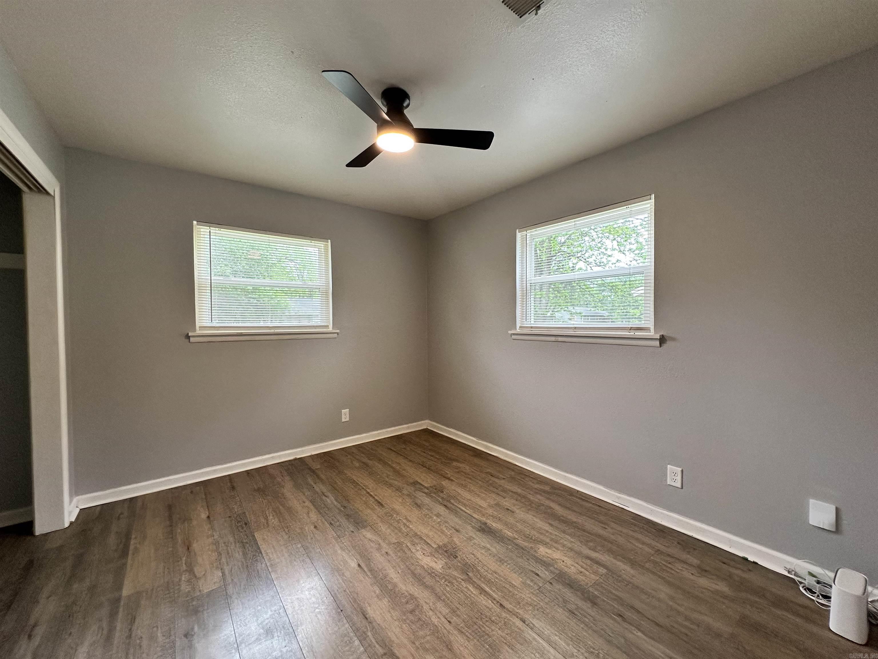 MEADOW PARK - Residential