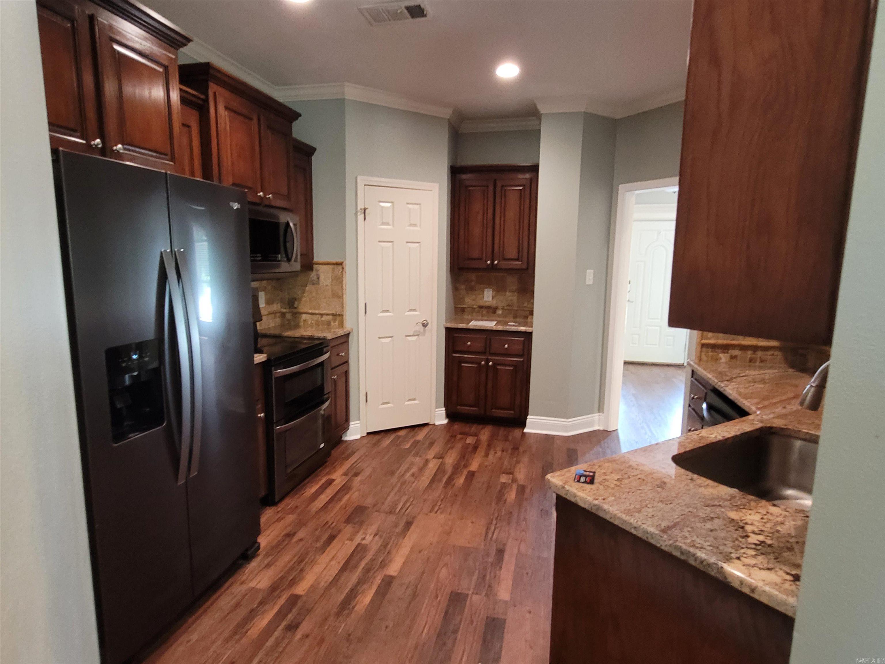 KROOKED KREEK - Residential