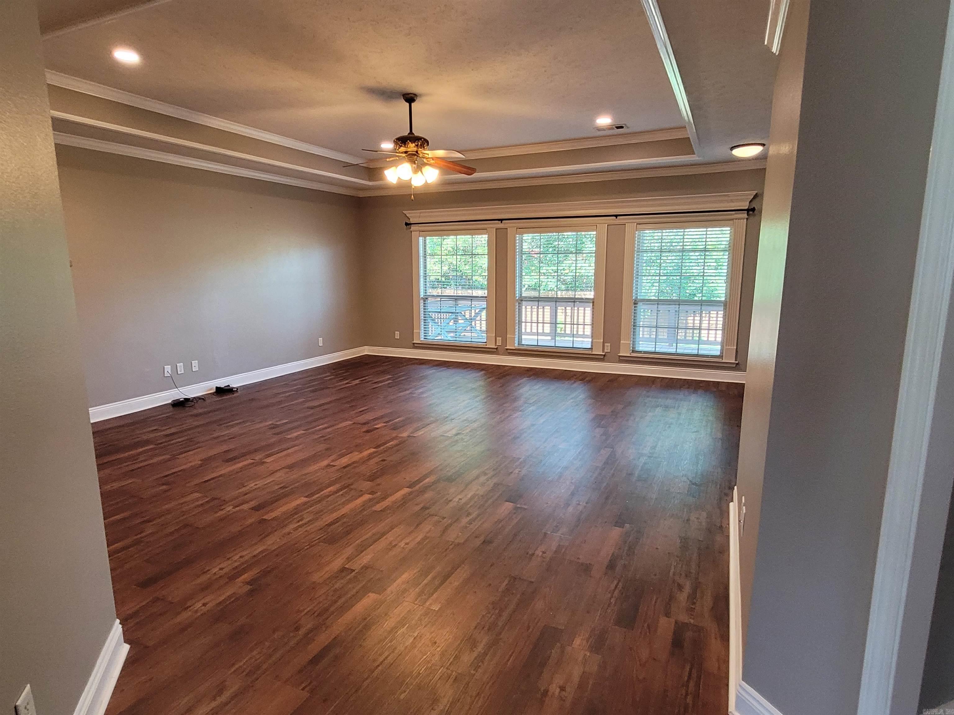 KROOKED KREEK - Residential