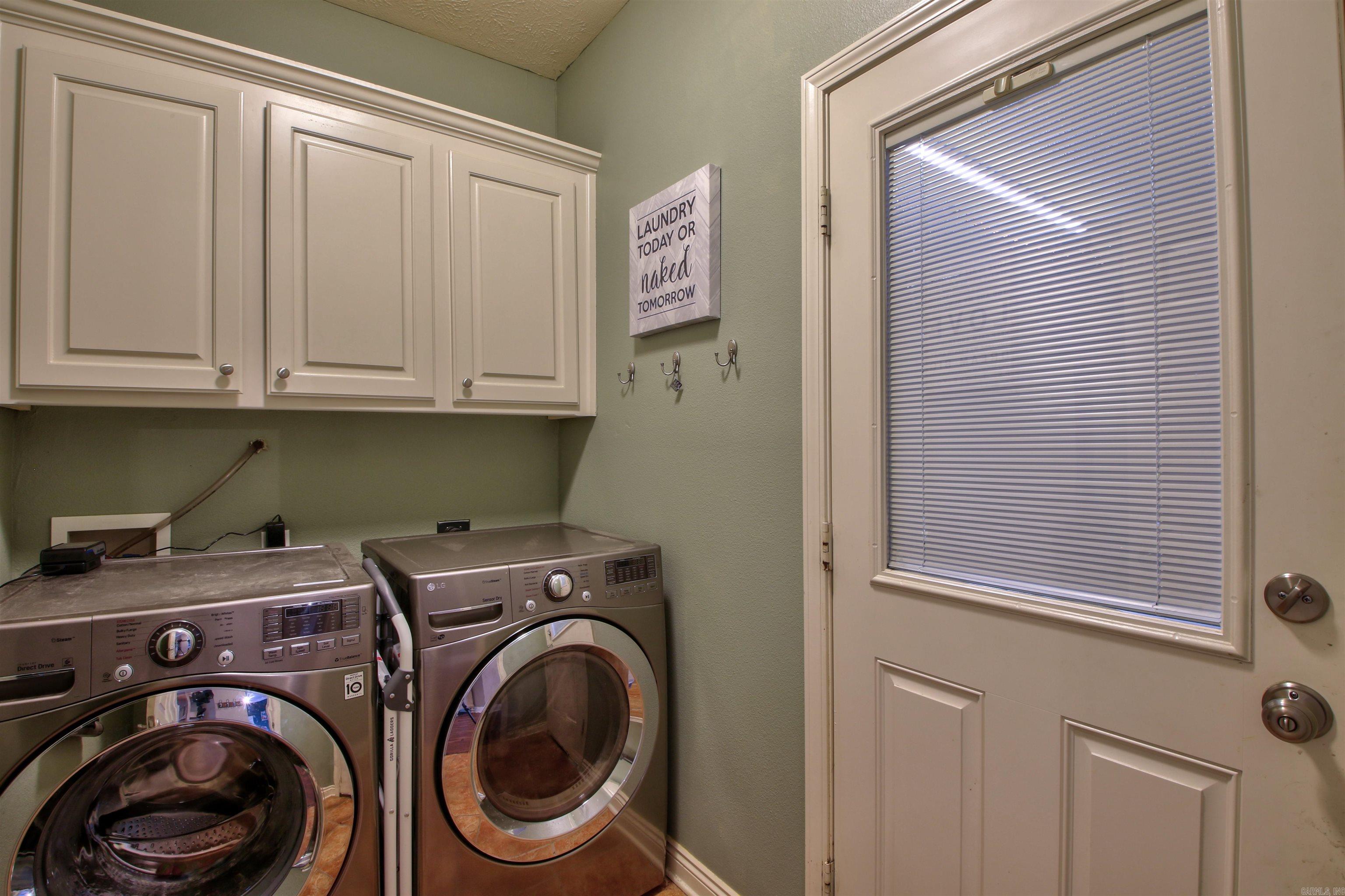 KROOKED KREEK - Residential