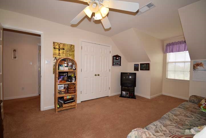 APACHE FLATS - Residential