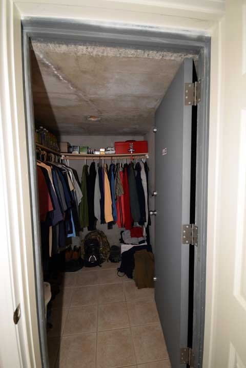 APACHE FLATS - Residential