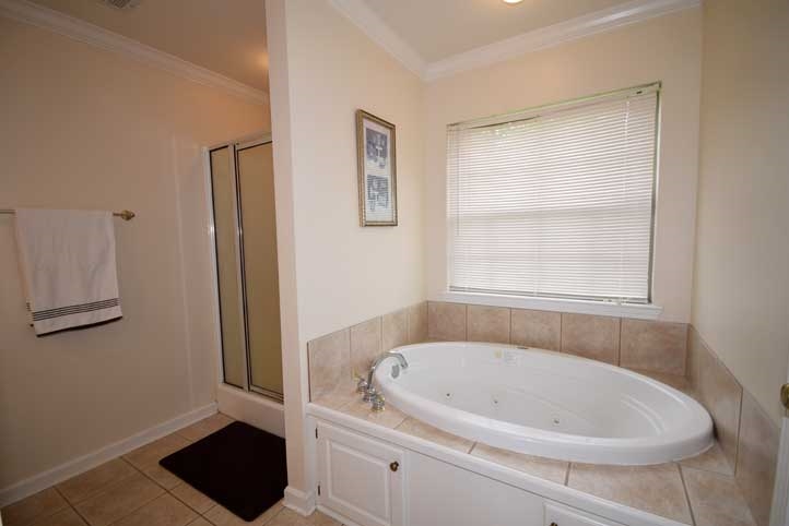 APACHE FLATS - Residential