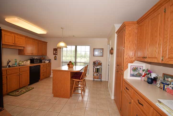 APACHE FLATS - Residential