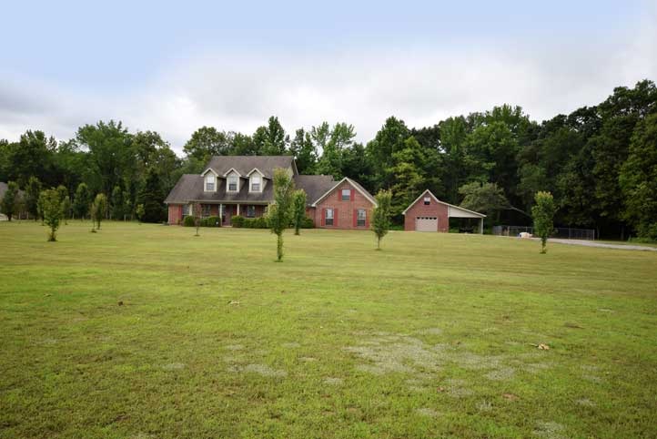 APACHE FLATS - Residential