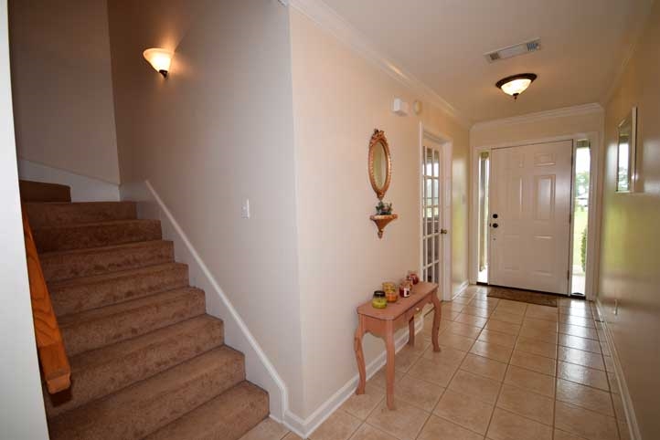 APACHE FLATS - Residential