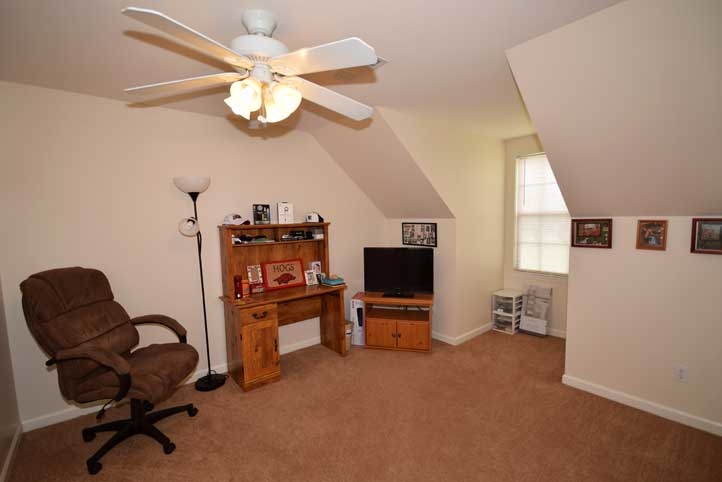 APACHE FLATS - Residential