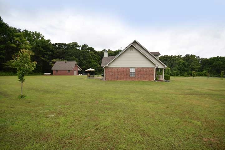 APACHE FLATS - Residential