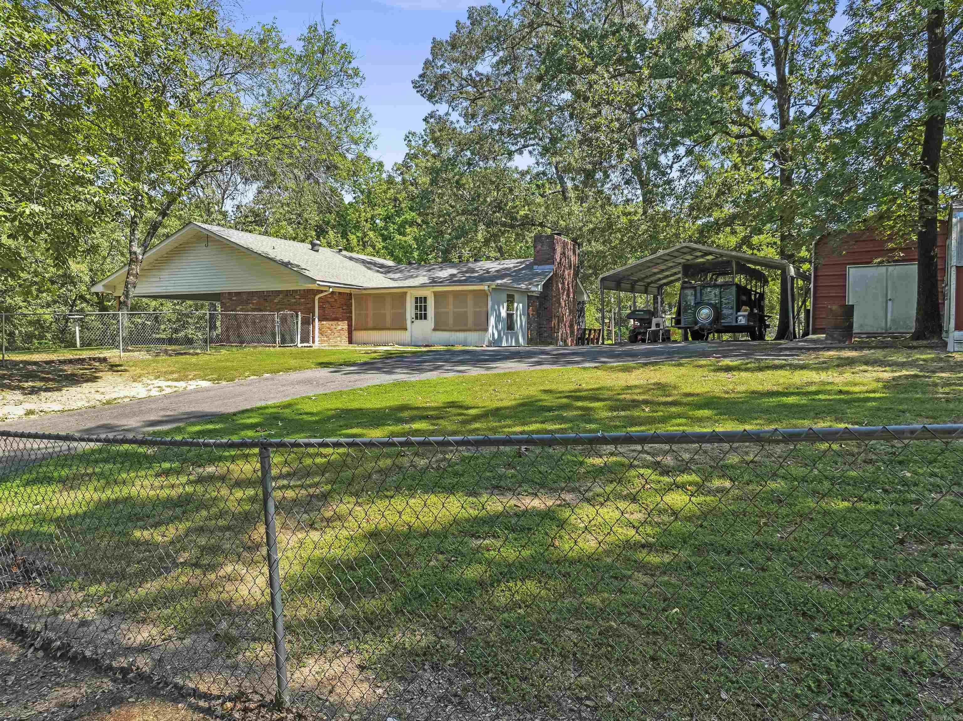 INDIAN HILLS ESTATES - Residential