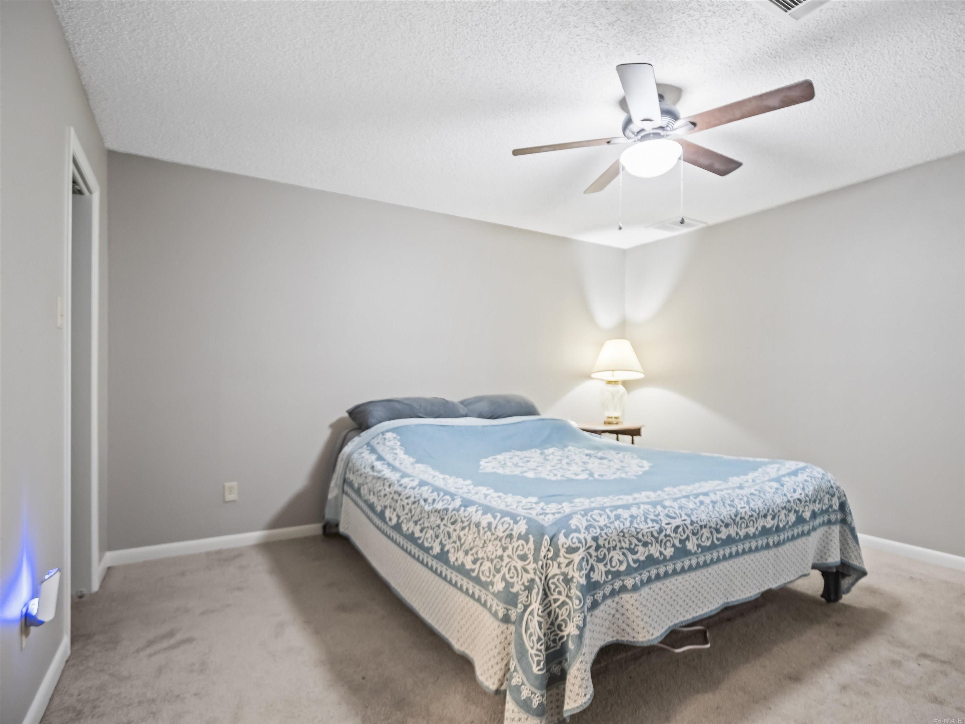 INDIAN HILLS ESTATES - Residential