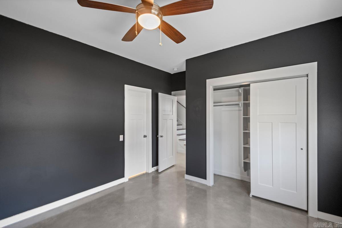 ORIGINAL TOWN-BENTON - Residential