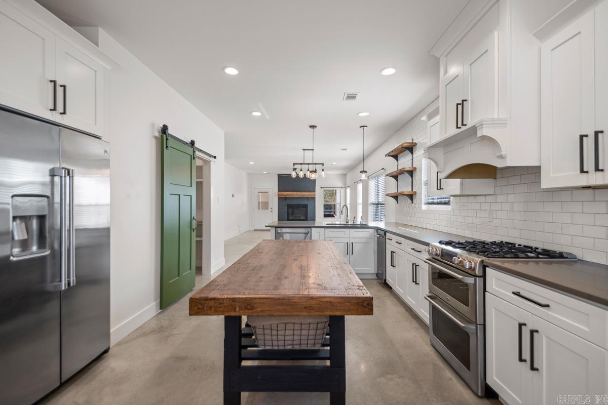 ORIGINAL TOWN-BENTON - Residential