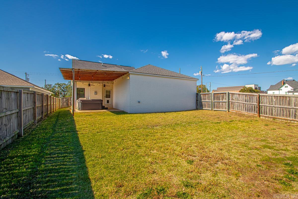 ORIGINAL TOWN-BENTON - Residential