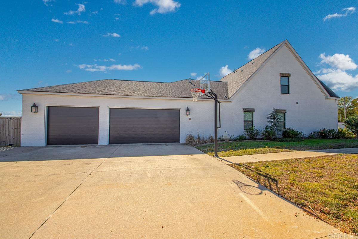 ORIGINAL TOWN-BENTON - Residential