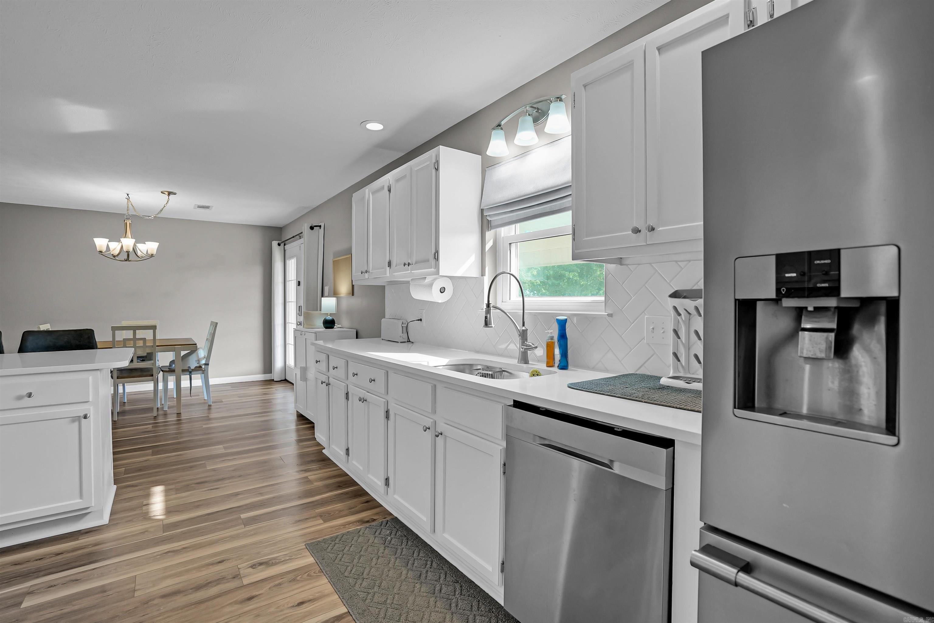 DOVE CREEK - Residential
