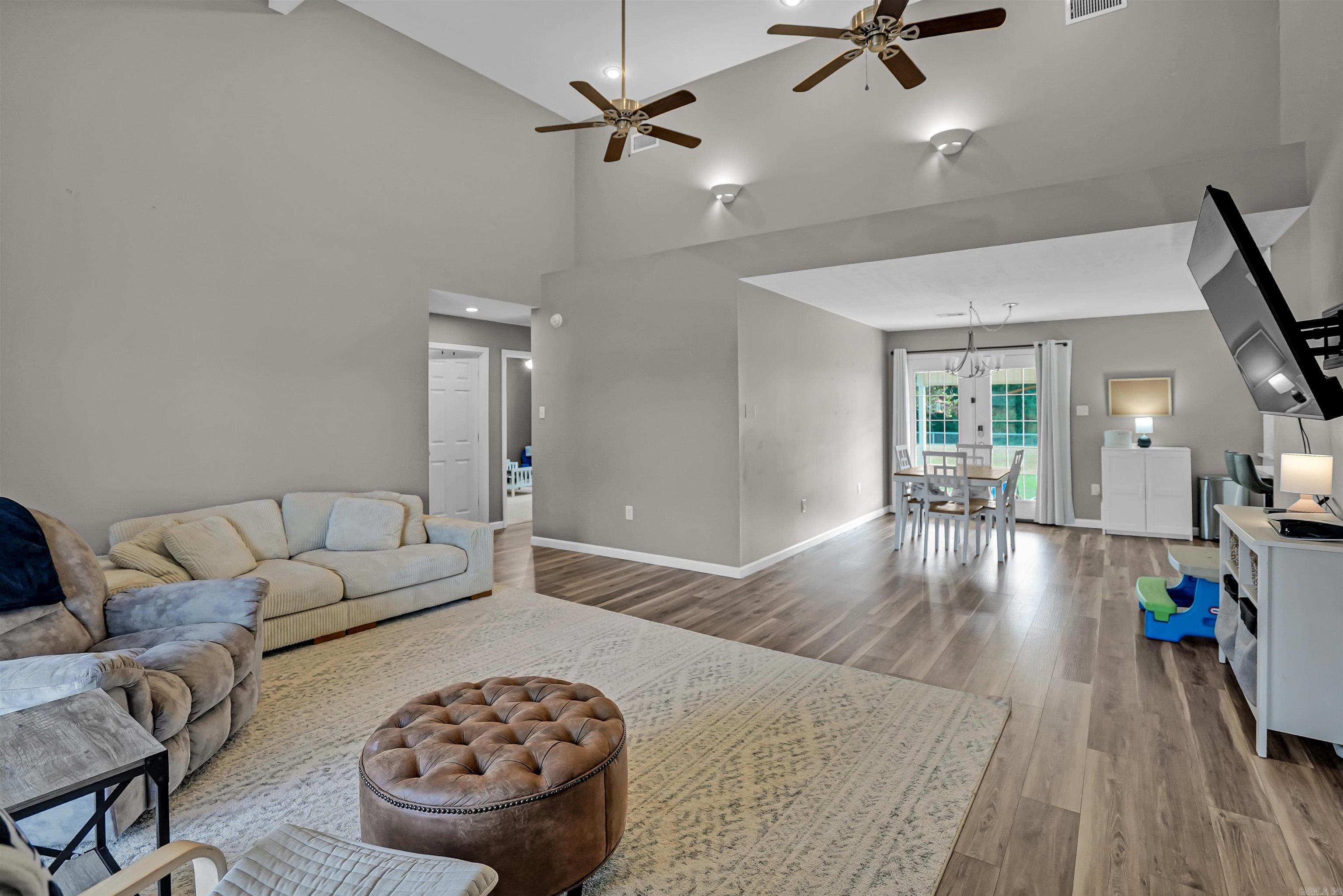 DOVE CREEK - Residential