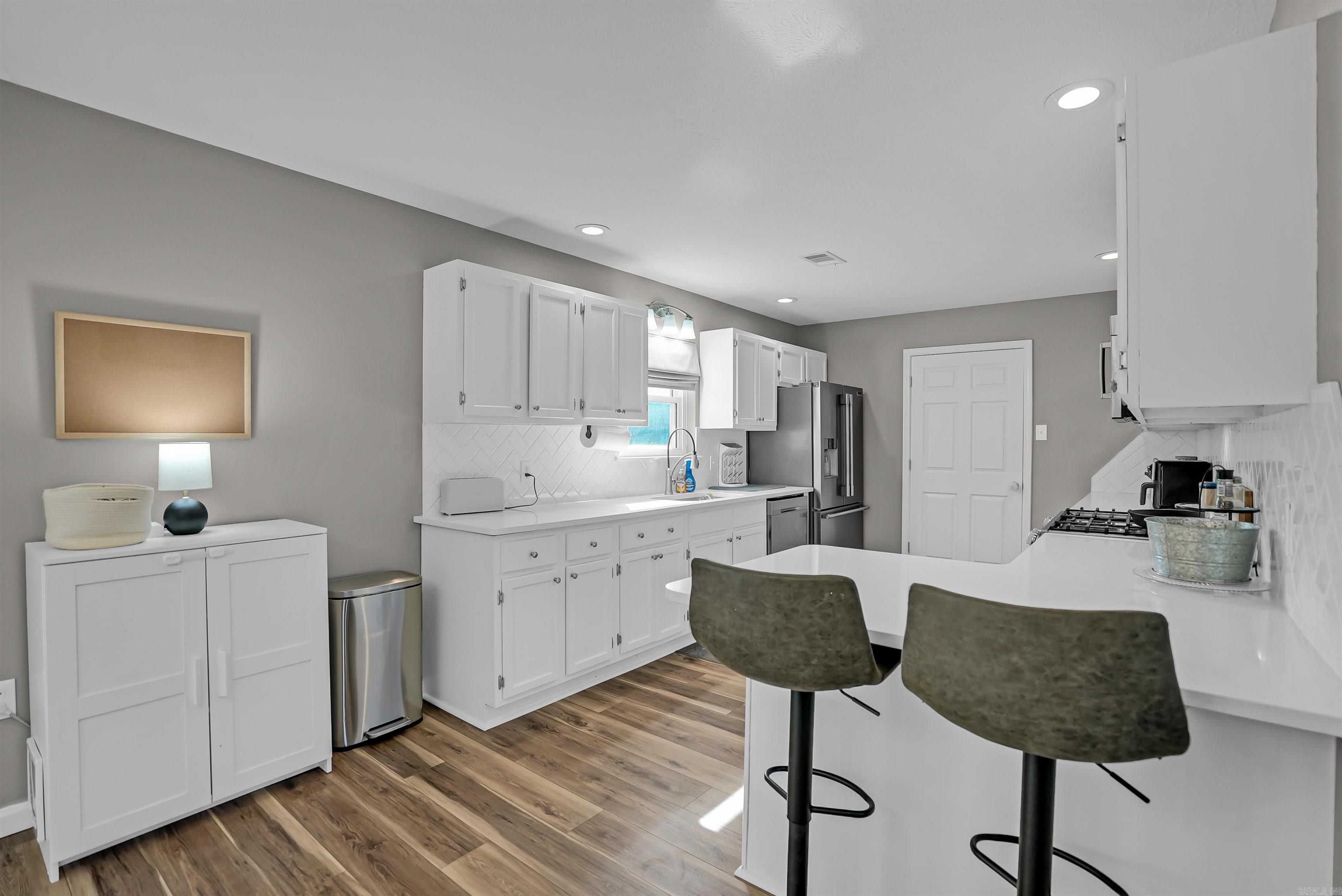 DOVE CREEK - Residential
