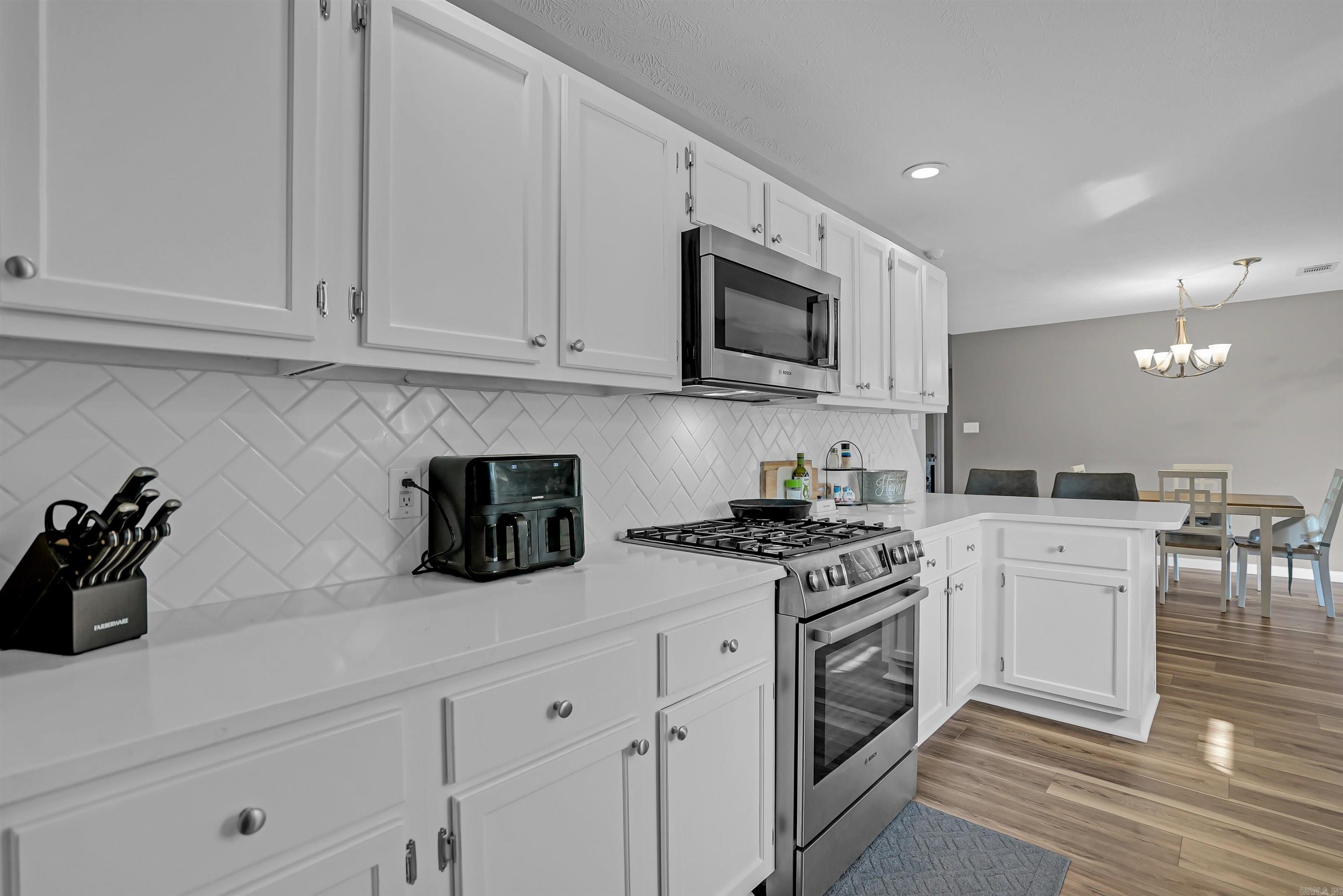 DOVE CREEK - Residential
