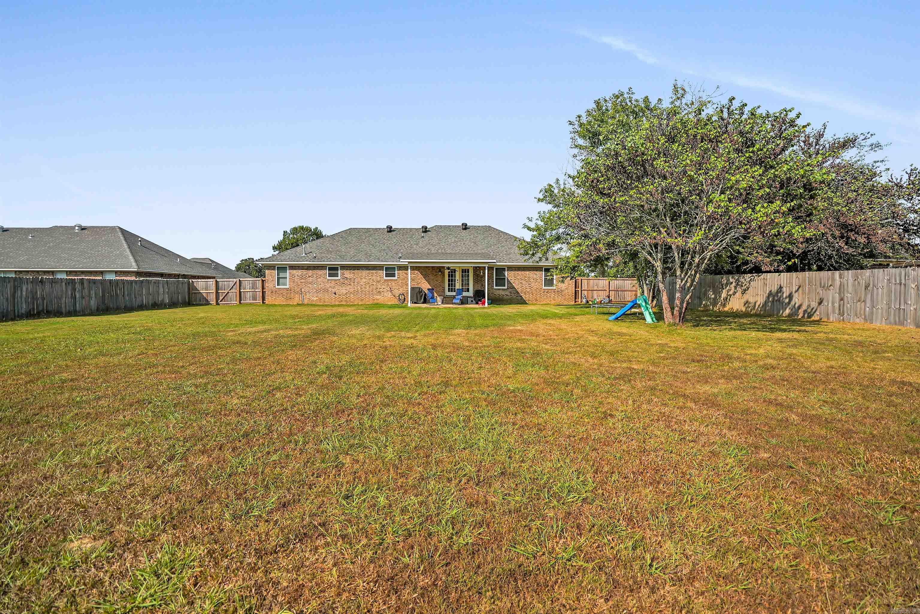 DOVE CREEK - Residential