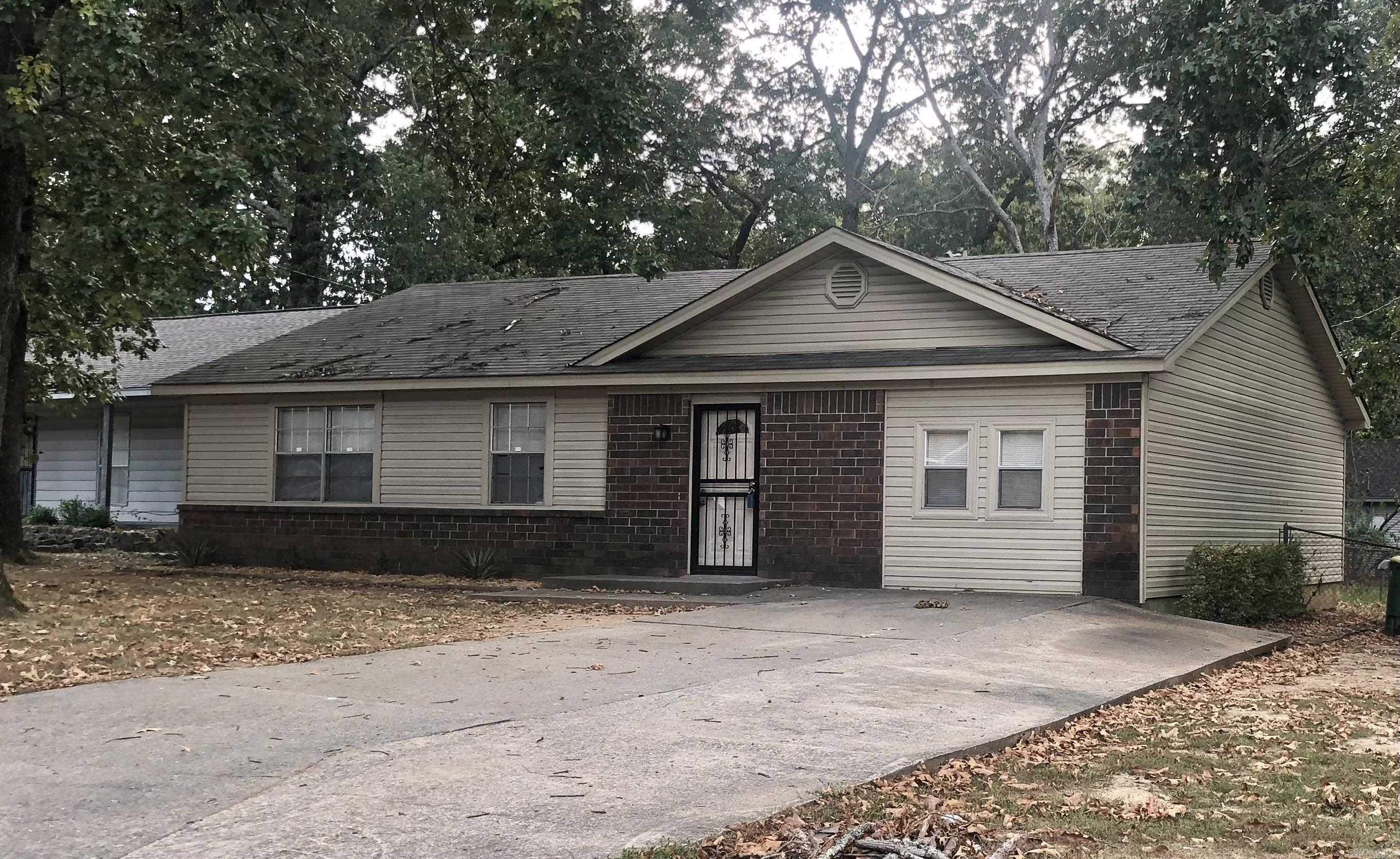 Applegate - Residential Lease