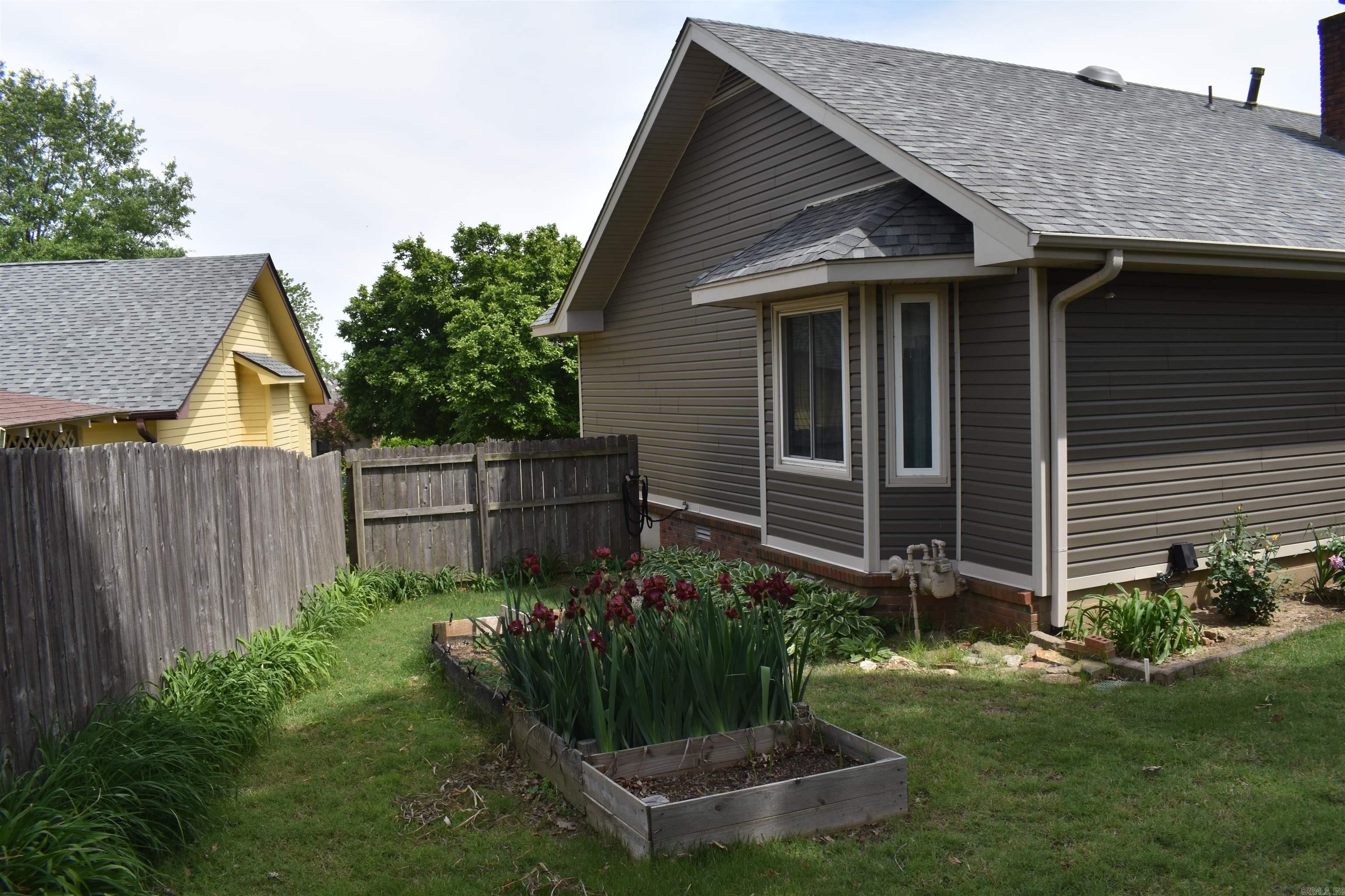 Marlo Acres 6th - Residential