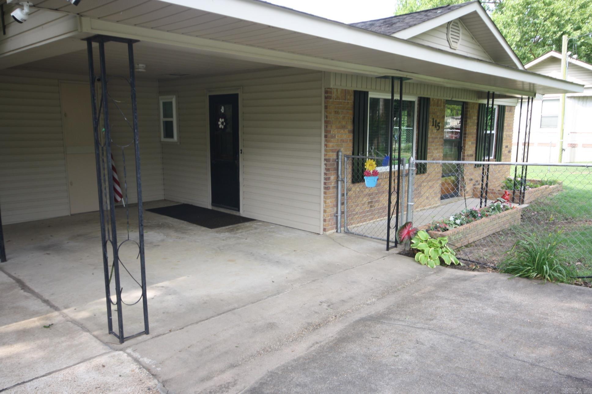 Original Mineral Springs - Residential