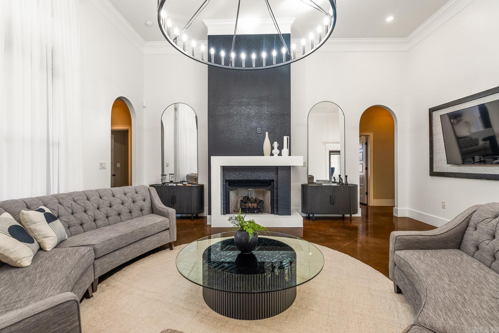CHAPEL CREEK - Residential