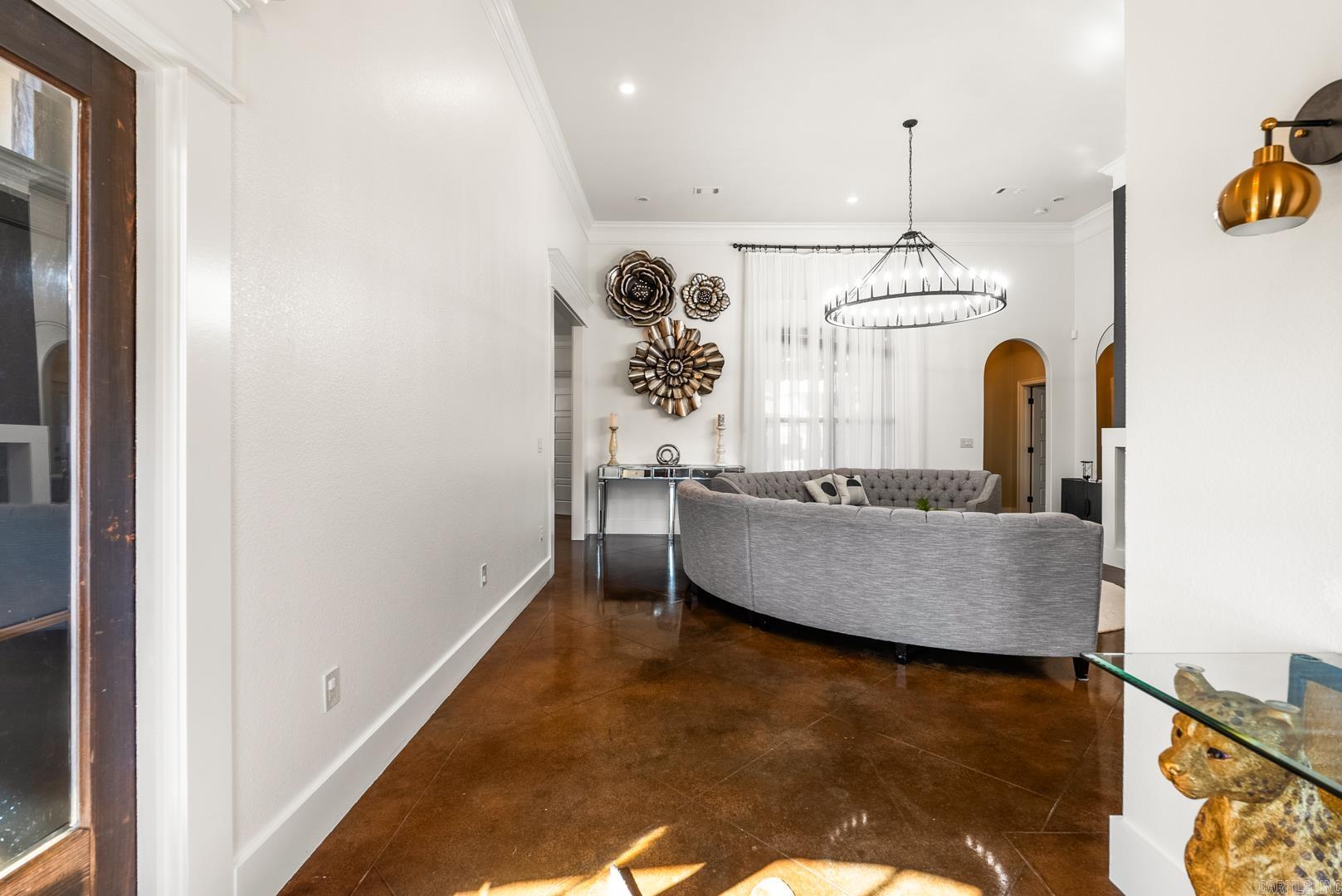 CHAPEL CREEK - Residential