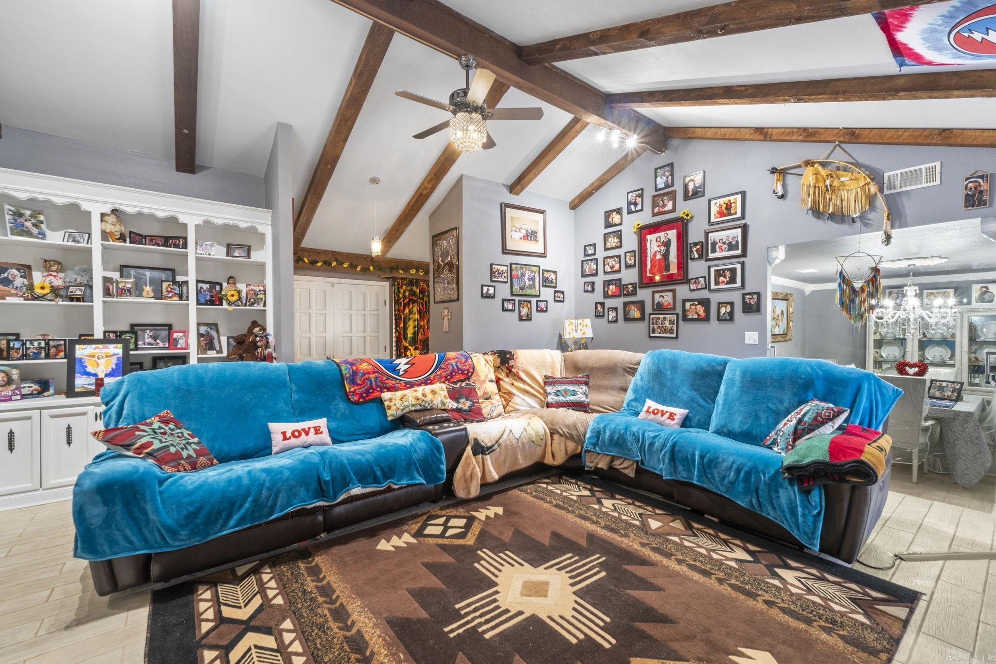 OTTER CREEK COMMUNITY - Residential