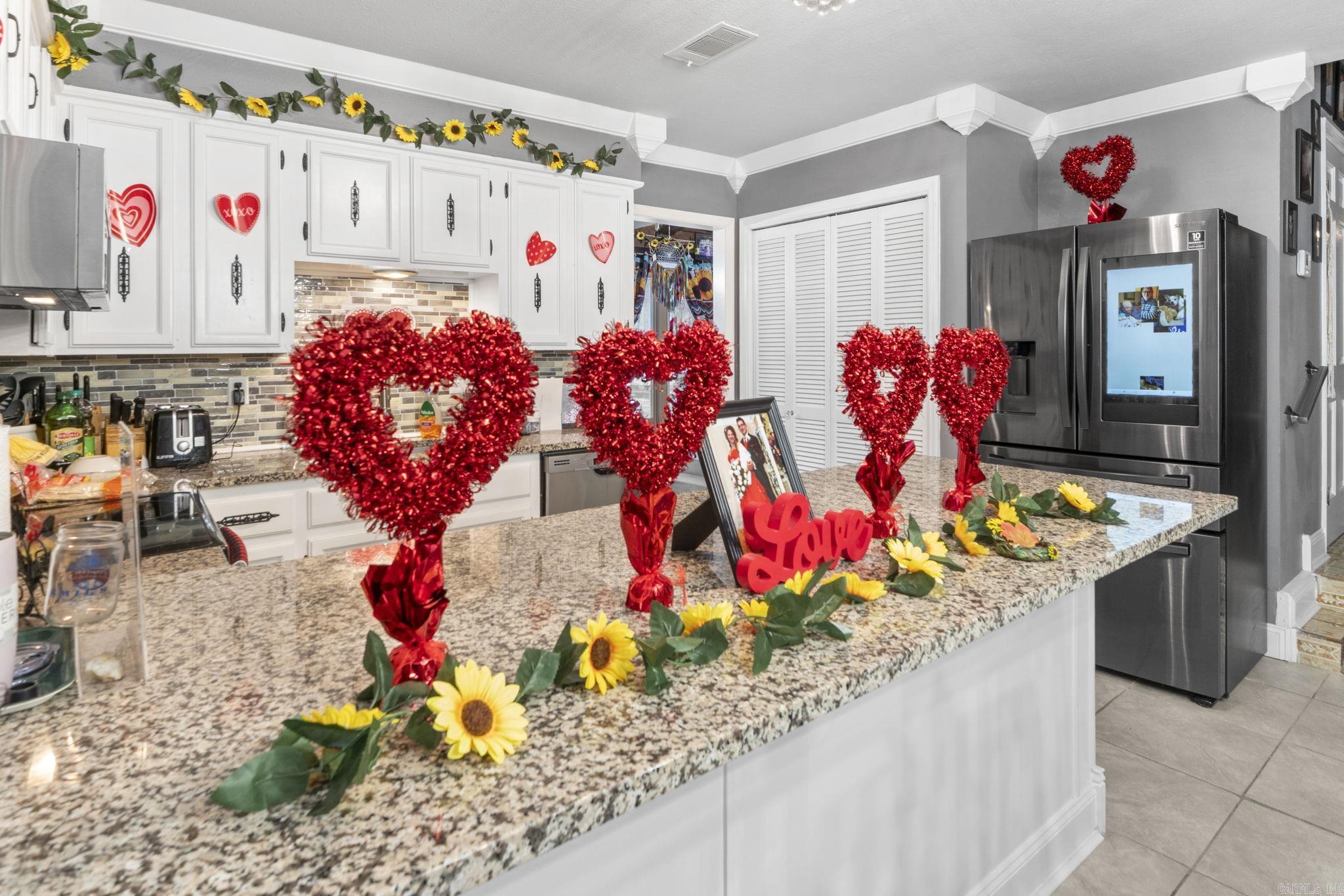 OTTER CREEK COMMUNITY - Residential