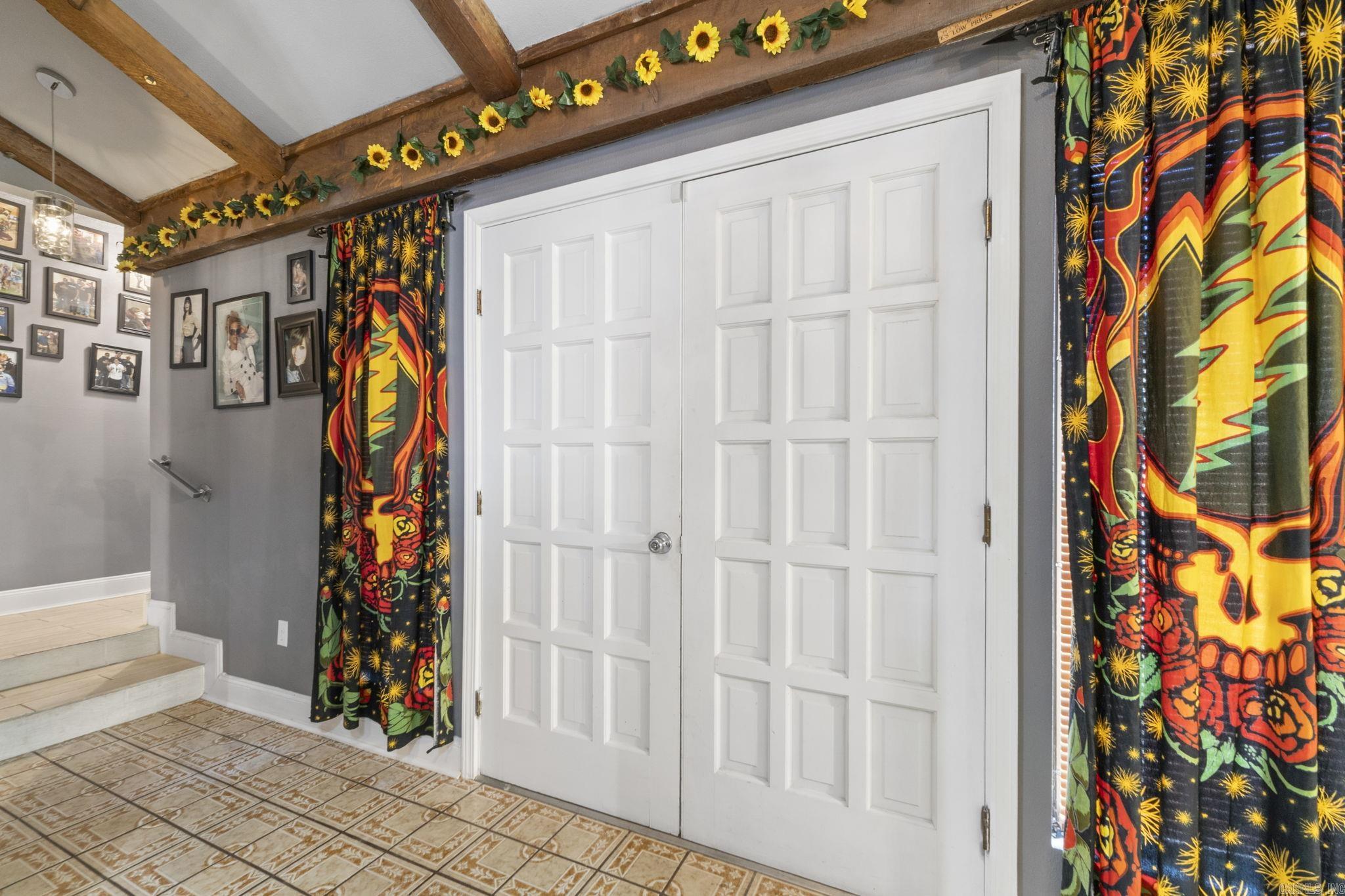 OTTER CREEK COMMUNITY - Residential