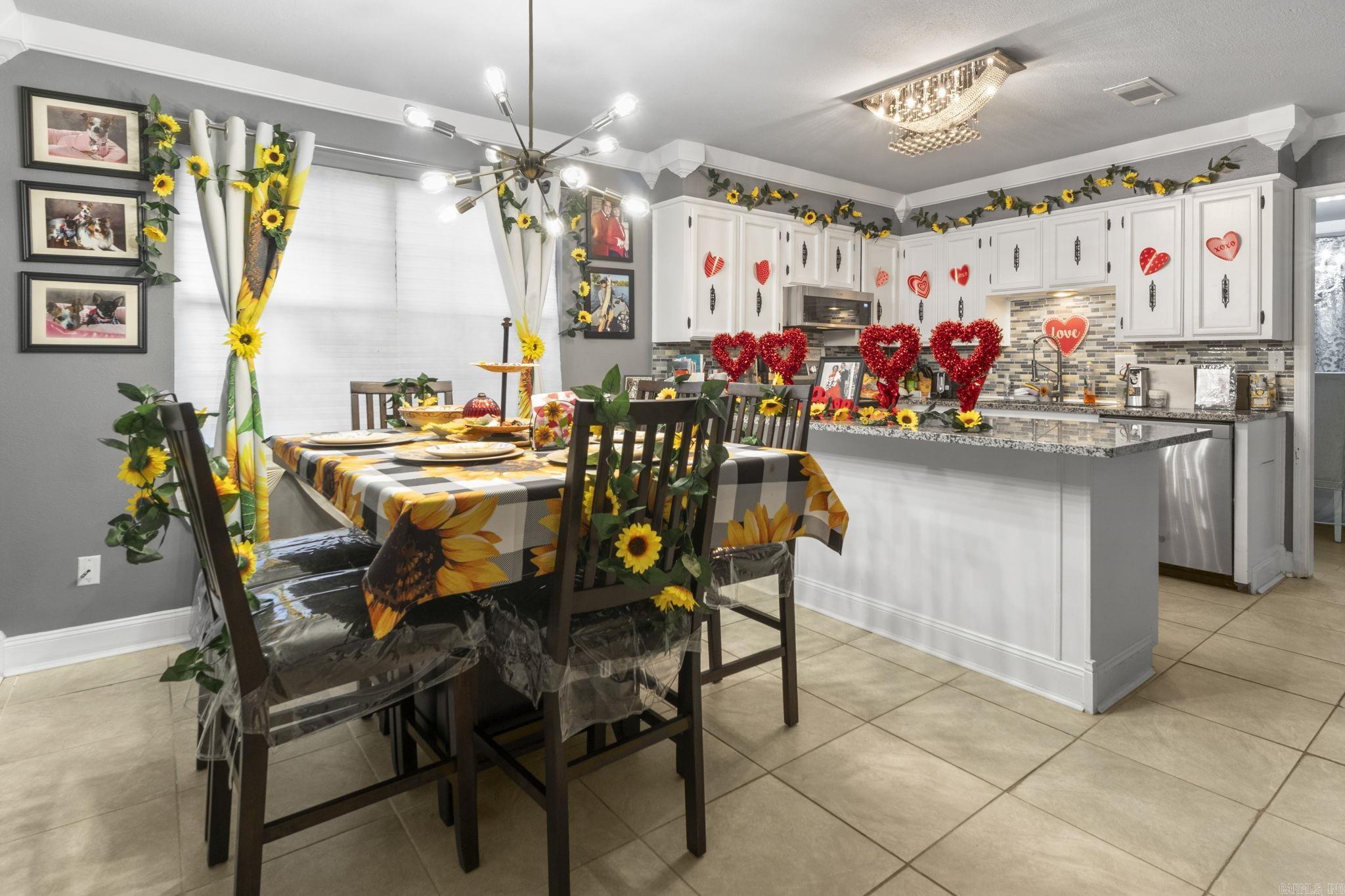 OTTER CREEK COMMUNITY - Residential