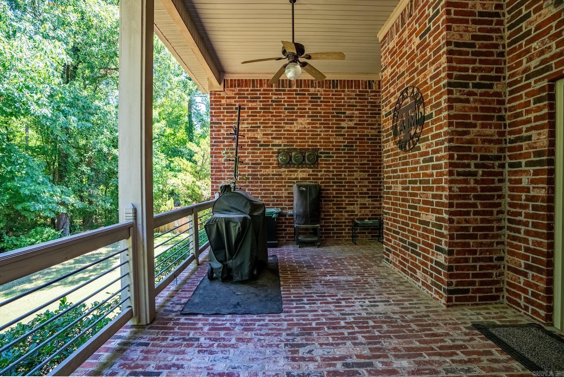 CHENAL VALLEY CHALAMONT PLACE - Residential