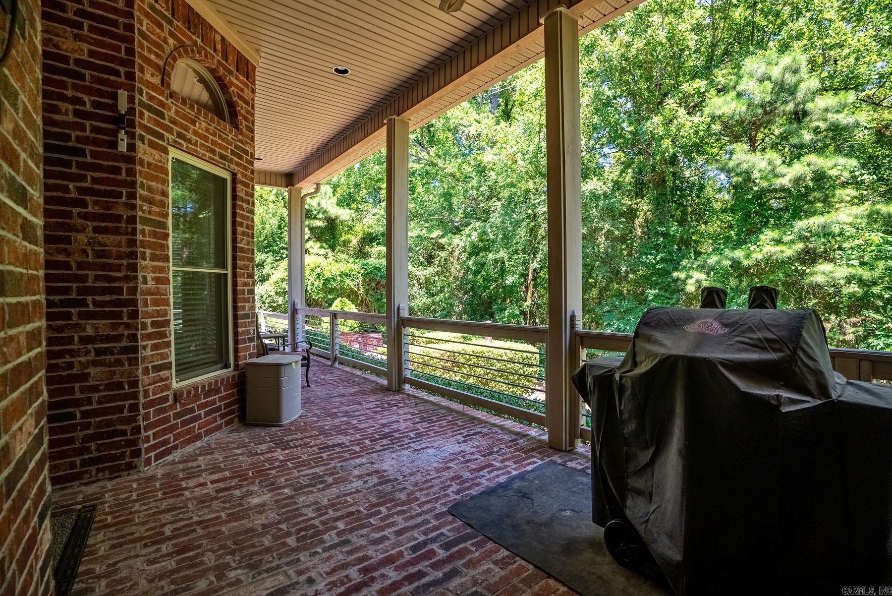 CHENAL VALLEY CHALAMONT PLACE - Residential