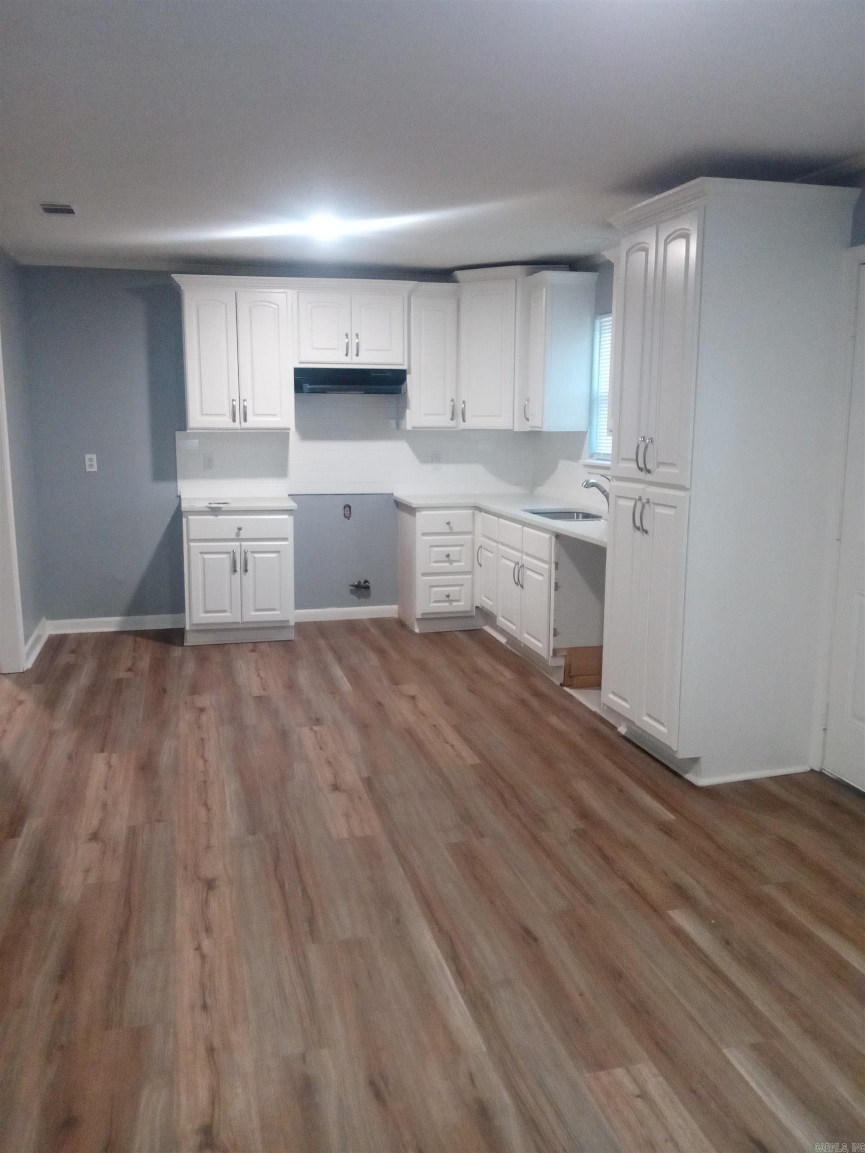 Lake View - Residential