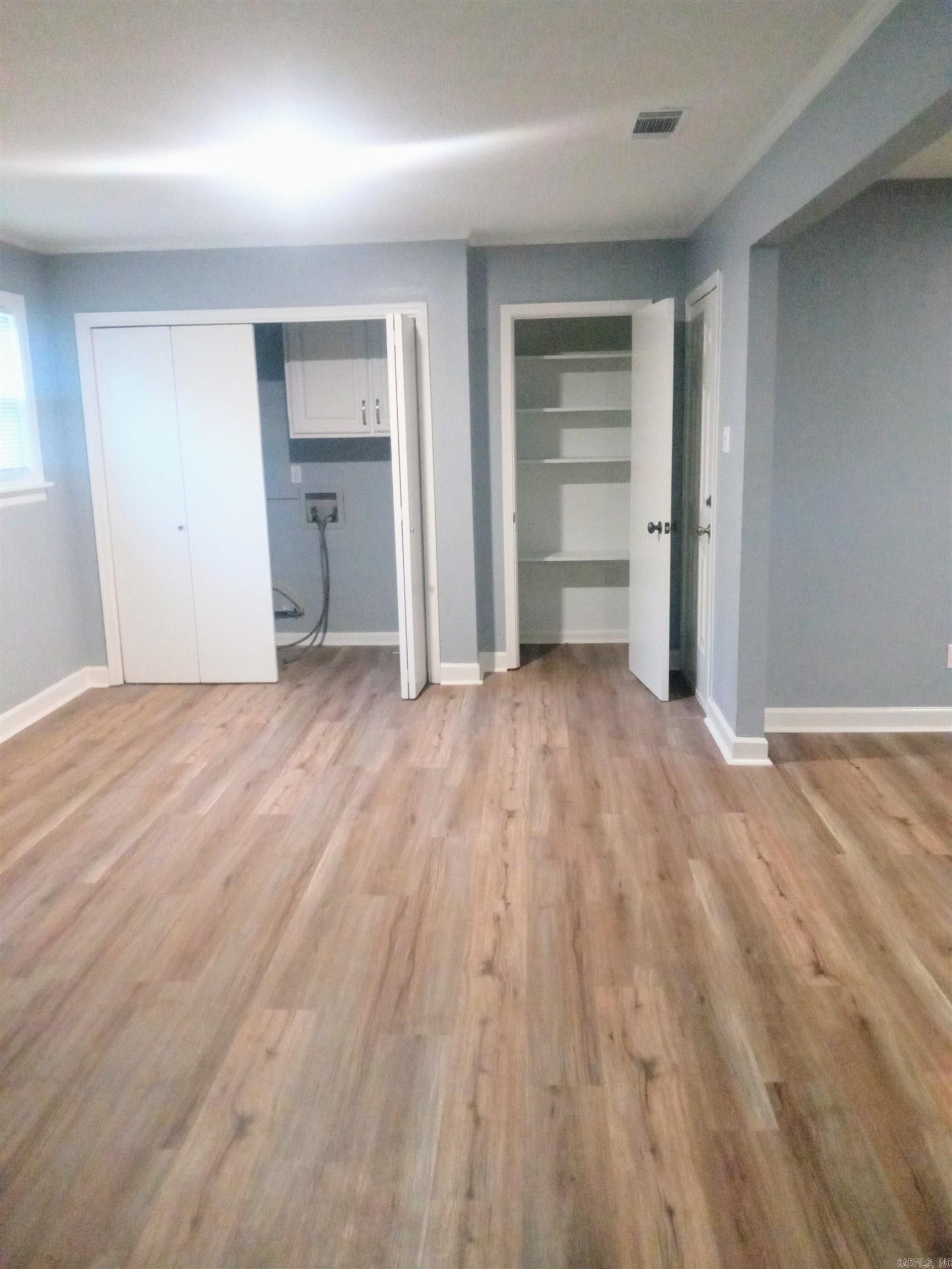 Lake View - Residential