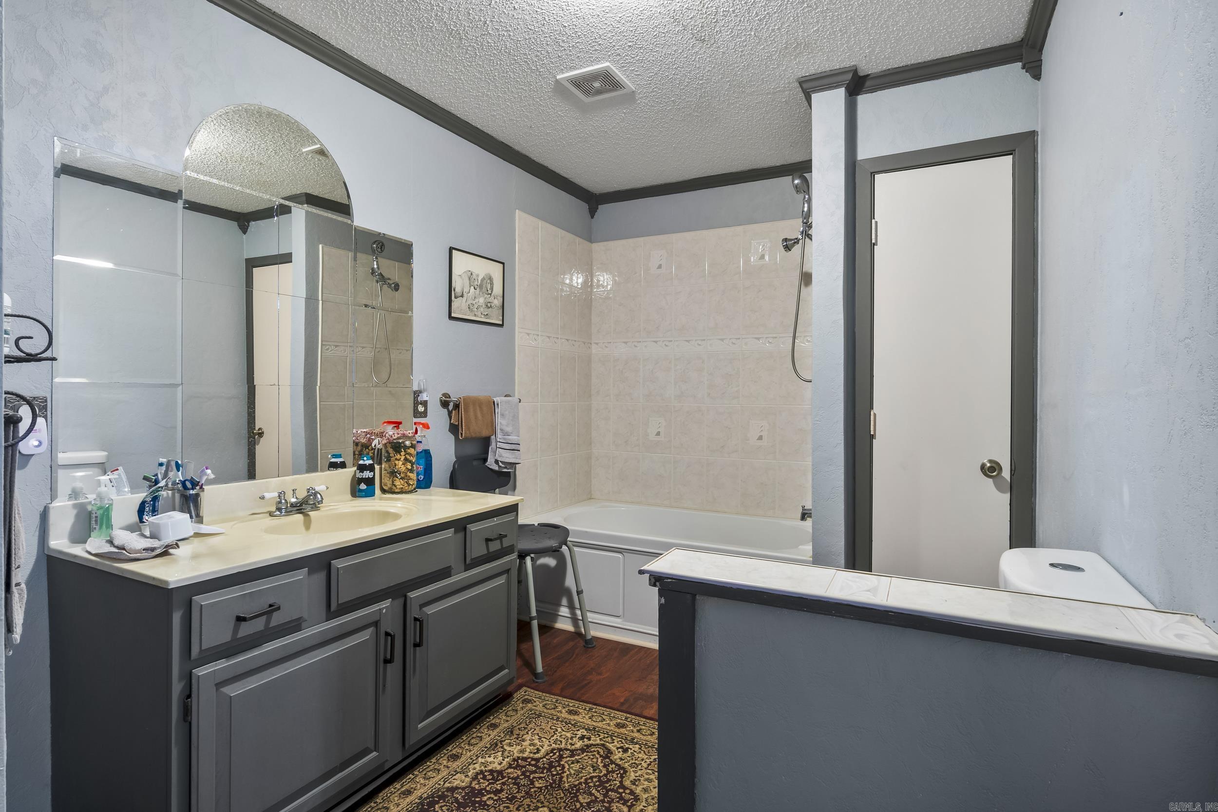 ARKANSAS HGTS - Residential