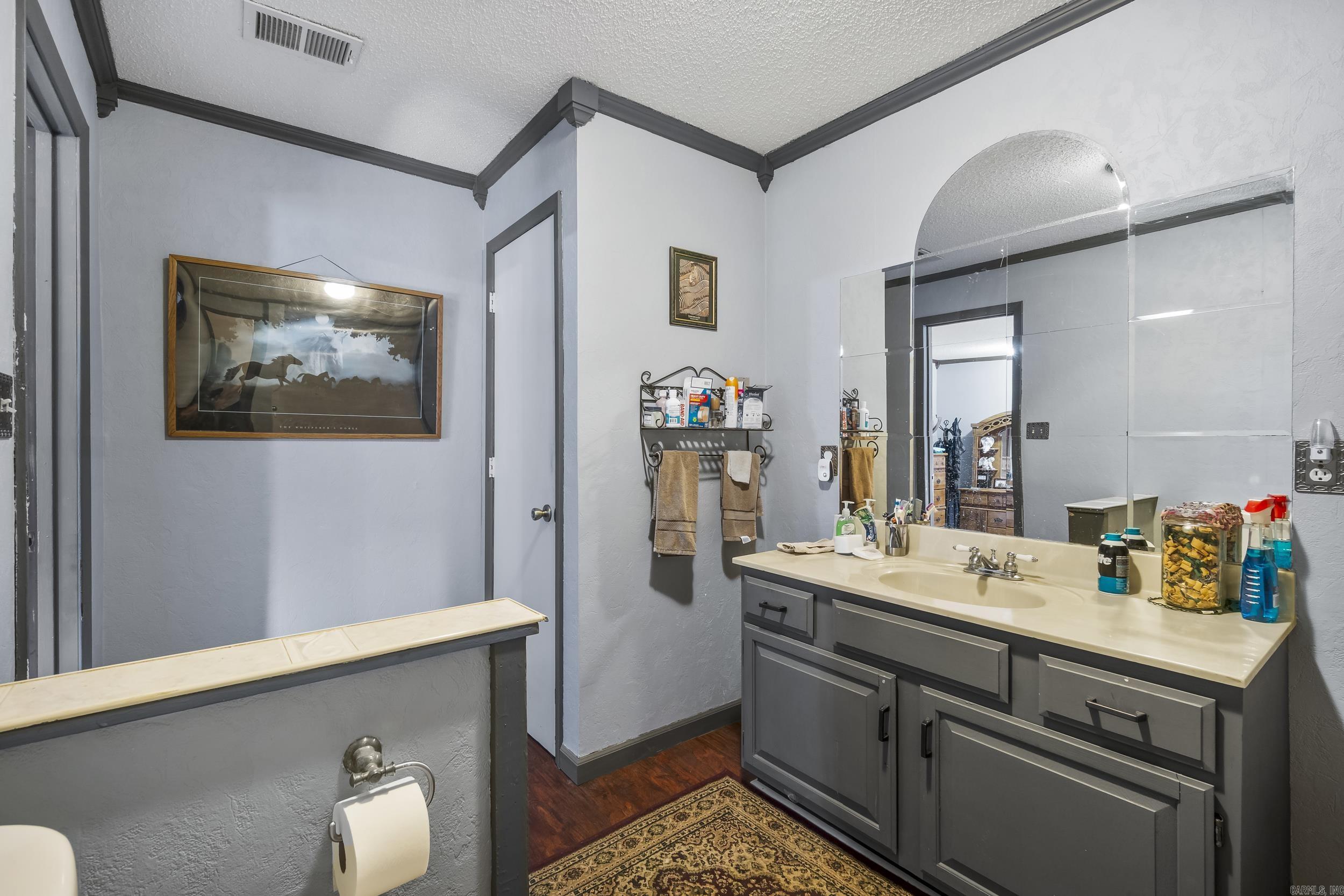 ARKANSAS HGTS - Residential