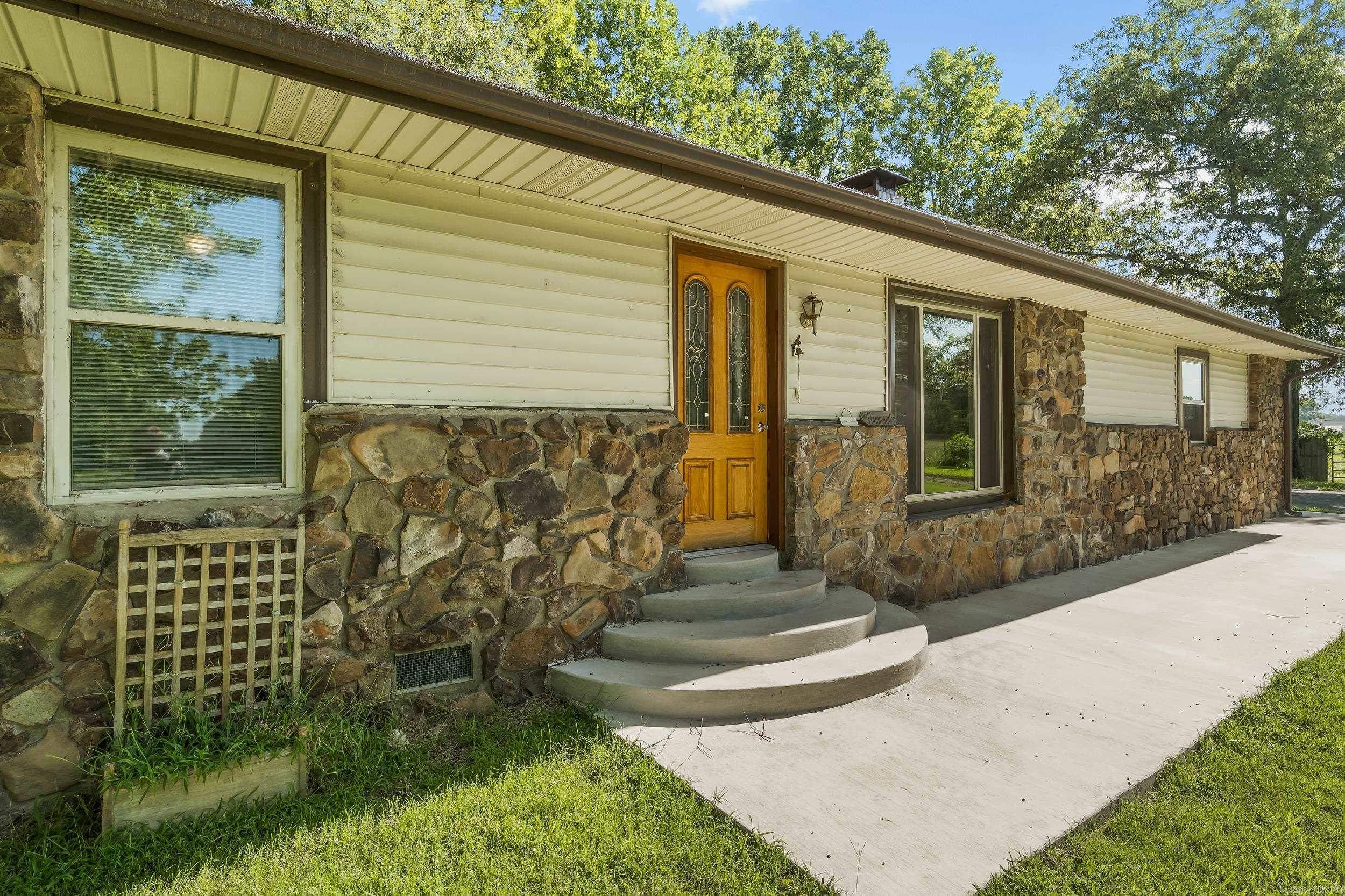 ARKANSAS HGTS - Residential