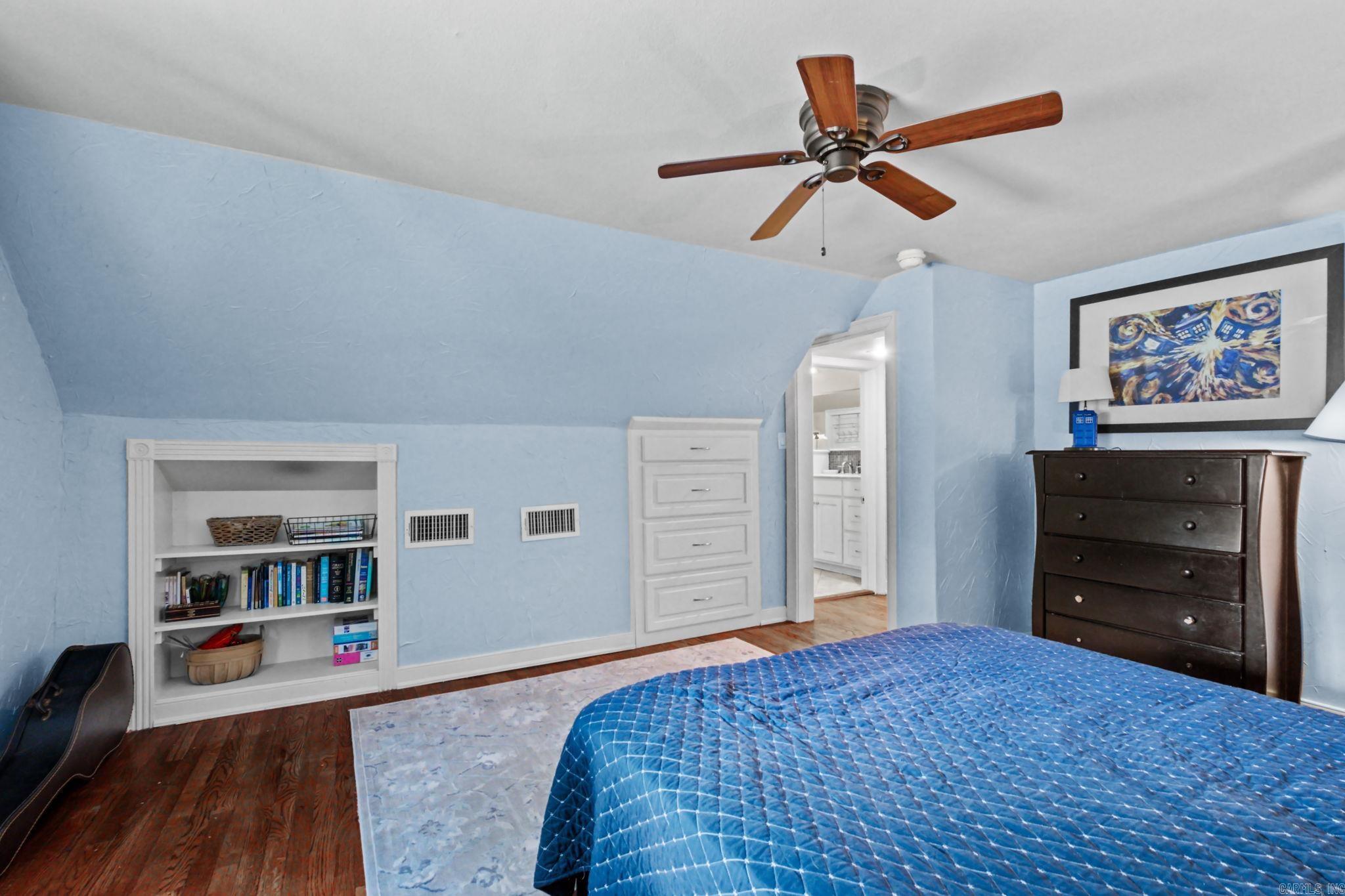 PARK HILL - Residential