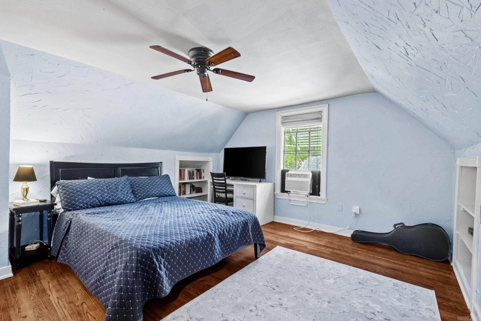 PARK HILL - Residential