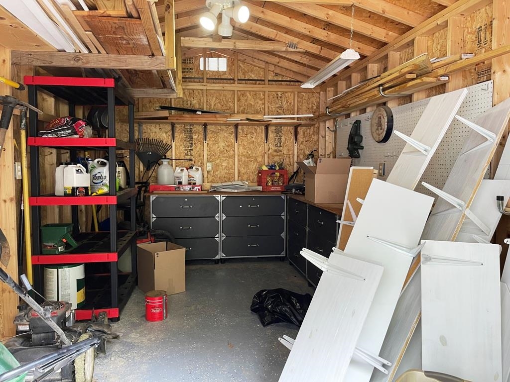 NORTH SHORE - Residential