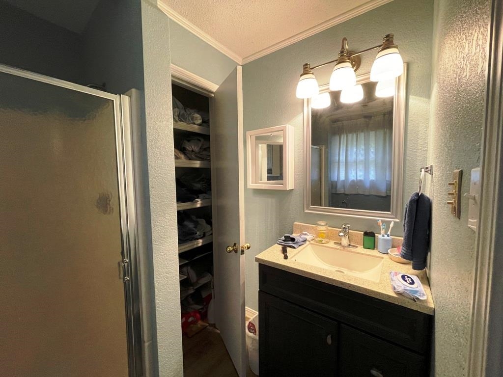 NORTH SHORE - Residential